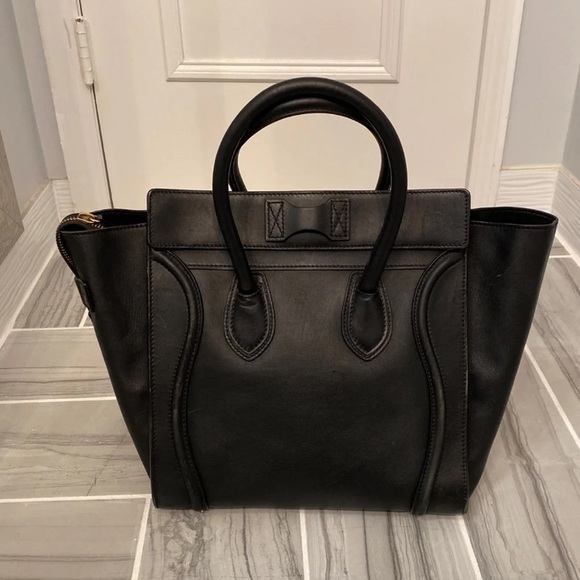 🧖‍♀️ AT THE SPA 🧖‍♀️ Celine Micro Luggage Tote - Picture 2 of 8